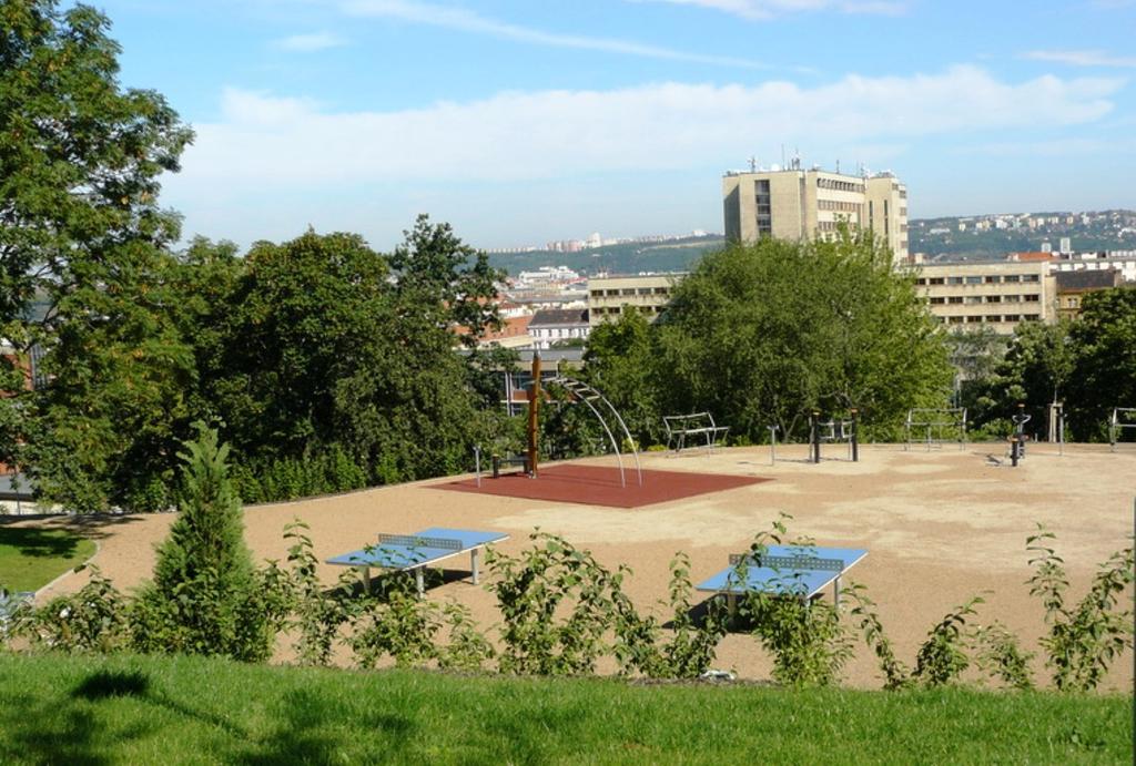 Modern Apartment Riegrovy Sady Praga Exterior foto